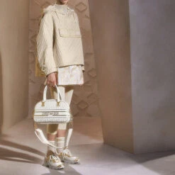 Dior Large Vibe Bowling Handbag Shoulder Bag White -Beautyencounter Shop EA0D051C 5447 4AE7 802C 065D9BE49258