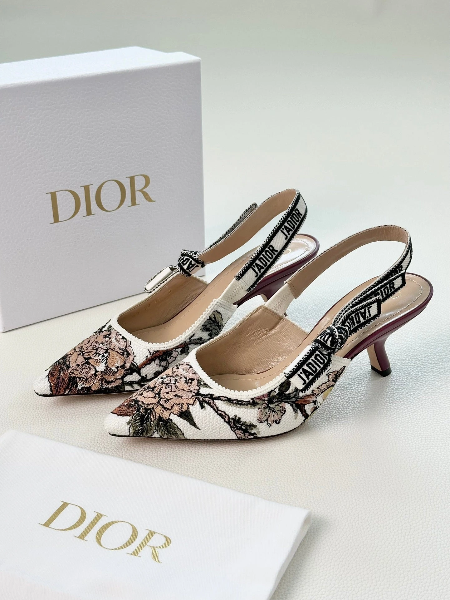 Dior J´ADIOR Slingback Pumps EU35.5,EU38 2 Dior J´ADIOR Slingback Pumps EU35.5,EU38 - Image 2
