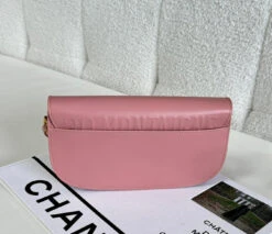 Dior Bobby East-West Shoulder Bag -Beautyencounter Shop wsxc1725880938352 3